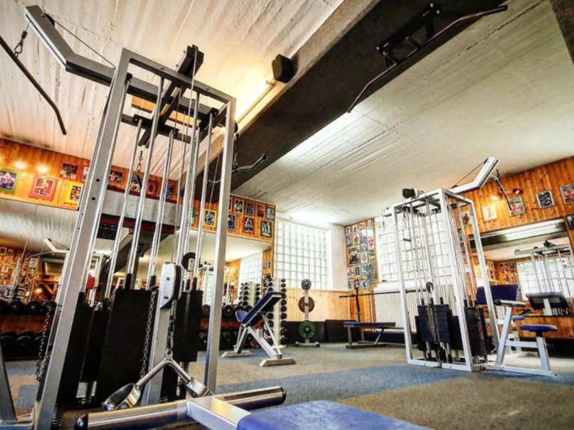Gregor´s Gym - Geräte und Gewichte